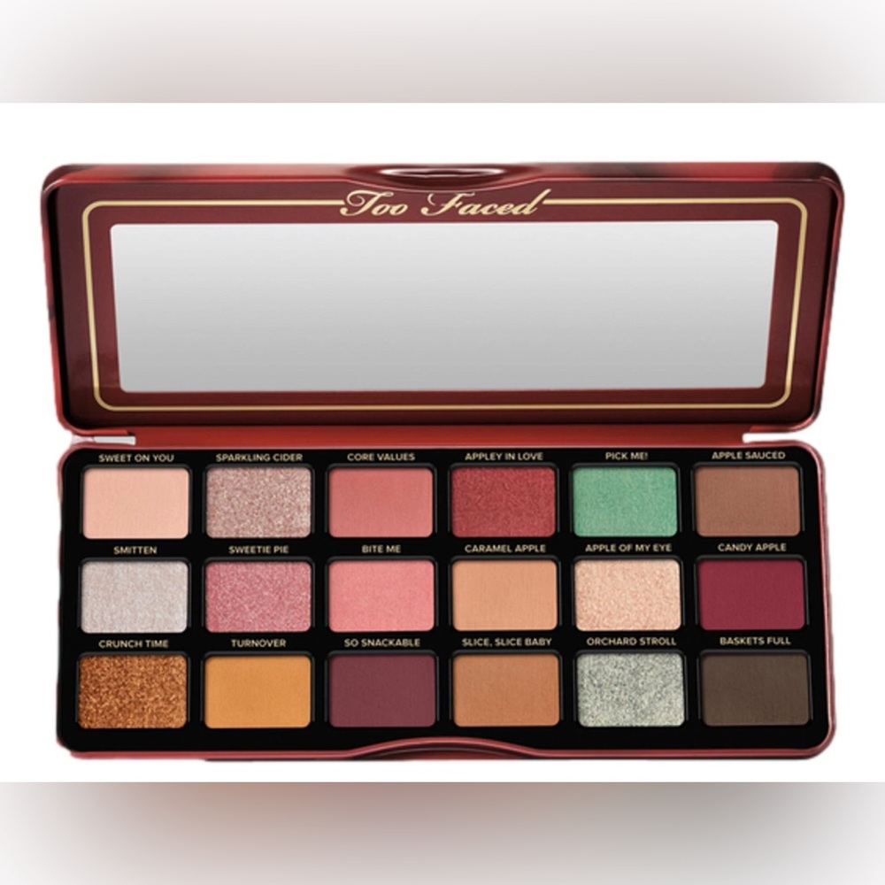 Too Faced Appley In Love Eyeshadow Palette